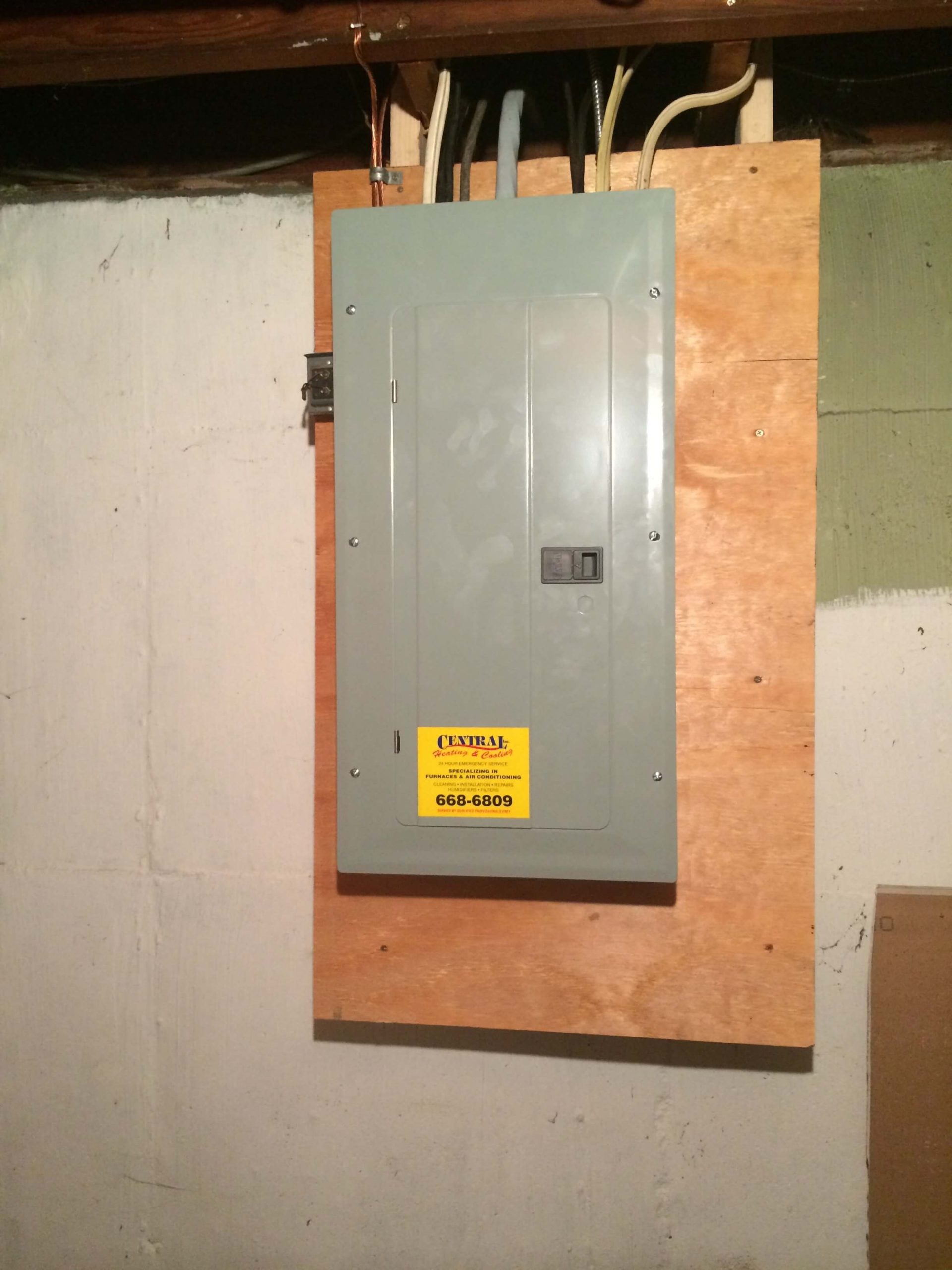 Electrical Panel Replacement Services